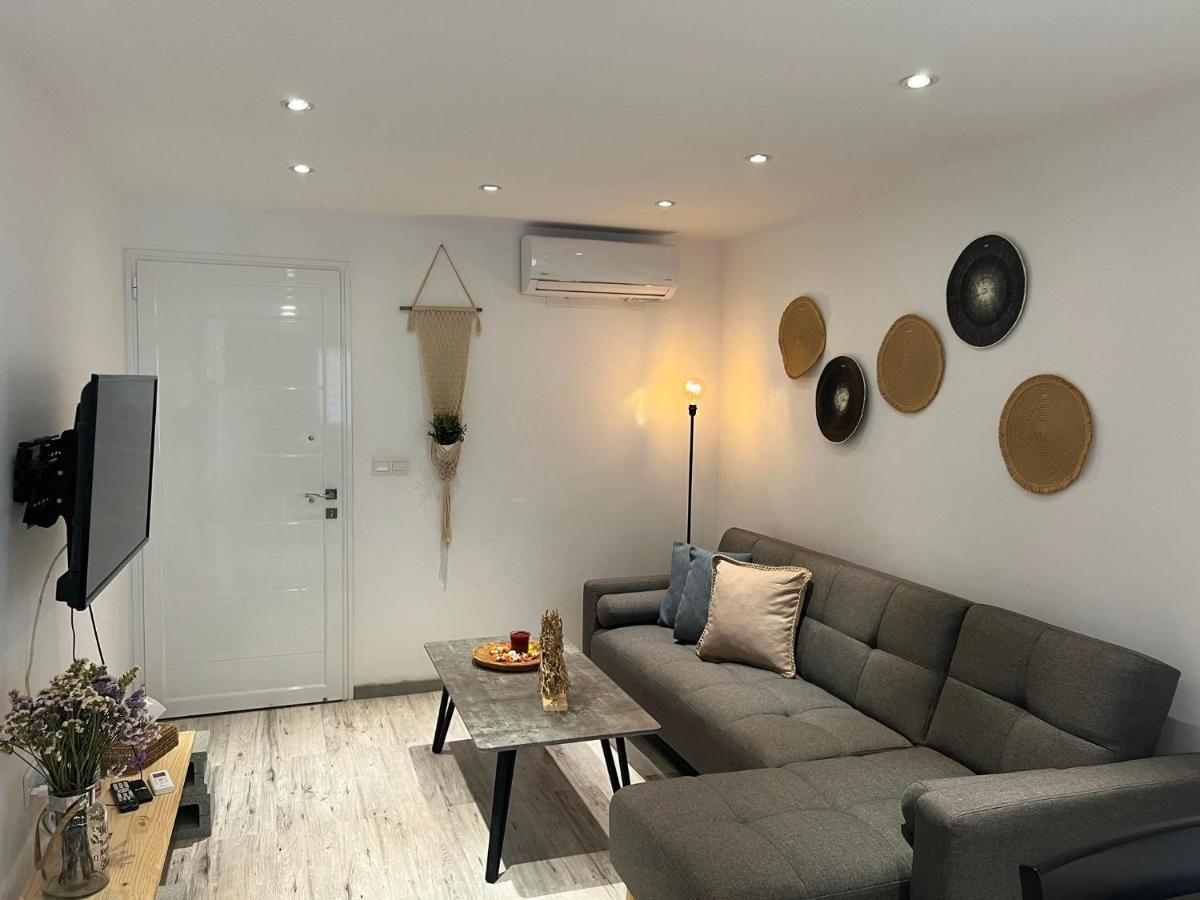 Apartament Luxury Lavender Larnaca Zewnętrze zdjęcie